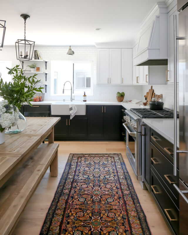 Are you in the midst of planning a remodeling project and need specific support when it comes to selecting kitchen countertops, assign an edge detail, or wondering what the best material would be for your kitchen? We get it. ​​​​​​​​
​​​​​​​​
One of the most important investments to consider in a new kitchen or remodel are the countertops. There are many choices and styles to choose from and it can be OVERWHELMING.  We KNOW the struggle well, so we have pulled together our top tips and thoughtful considerations and recommendations to help YOU navigate your kitchen remodeling process. ​​​​​​​​
​​​​​​​​
In our "Ultimate Guide to Selecting Kitchen Countertops" we will provide you with clear direction and tools to stay organized, communicate to your construction and remodeling teams, and help you gain confidence, reduce stress, and save you time and money. ​​​​​​​​
​​​​​​​​
Check out our LINK IN BIO and shop our virtual design services, guides and home decor. ​​​​​​​​
​​​​​​​​
Happy planning, friends! ​​​​​​​​
​​​​​​​​
Architectural + Interior Design - Build @4ptdesignbuild​​​​​​​​
Photography @ryangarvin​​​​​​​​
​​​​​​​​
#CleanFreshModern #interiorsforrealliving #losangeles #4ptclientbythebeach